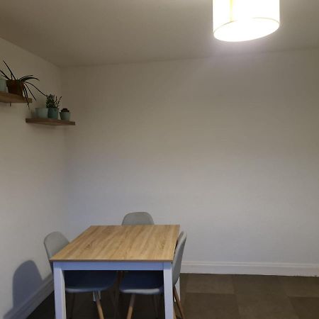 Private Room In A Shared Apartment II Beauvais Extérieur photo